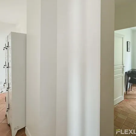 Flexliving - - Augereau Holiday home